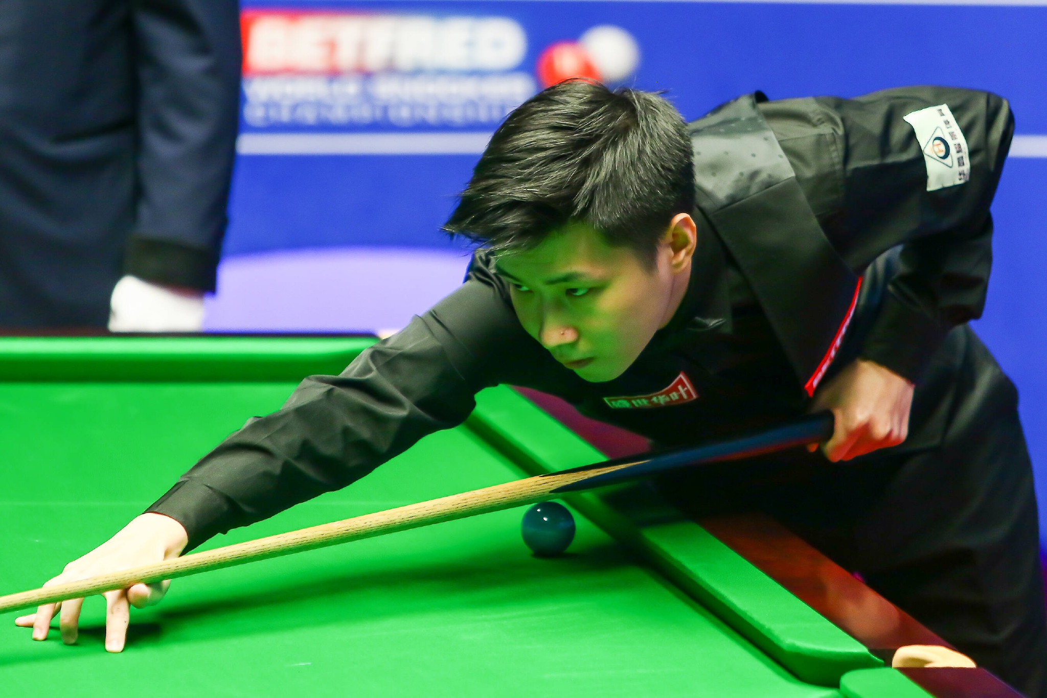 他多次投中 他多次投中