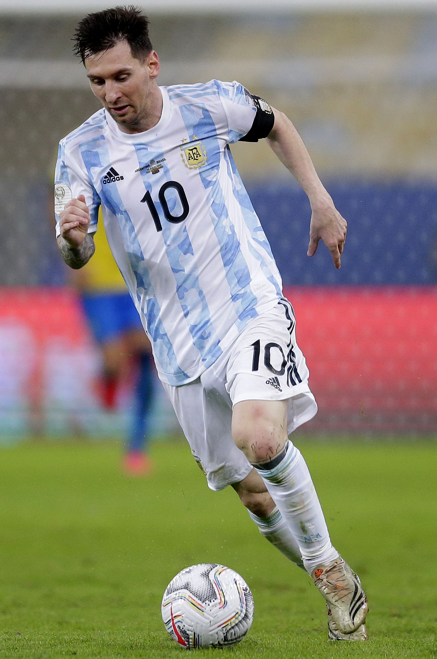 体育中超：河南建业5轮不胜 已基本锁定保级组