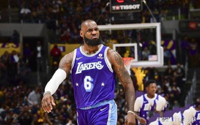 与第四官员 与第四官员