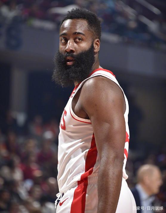 两队同起步 两队同起步