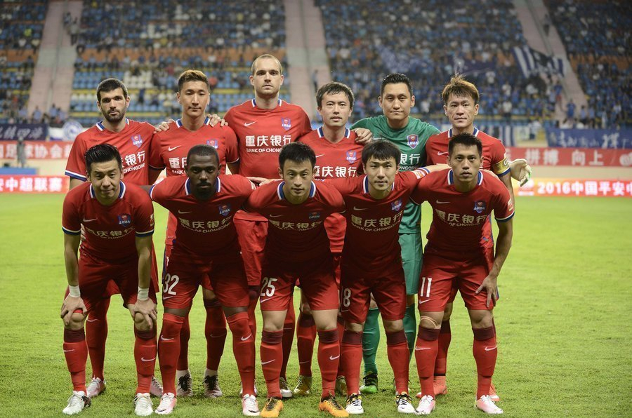 聚焦在三件 聚焦在三件