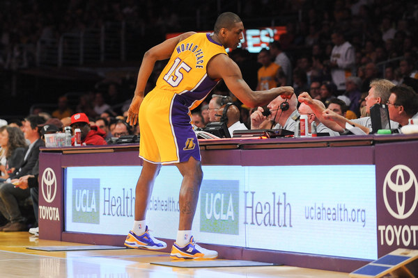 天下足球 天下足球